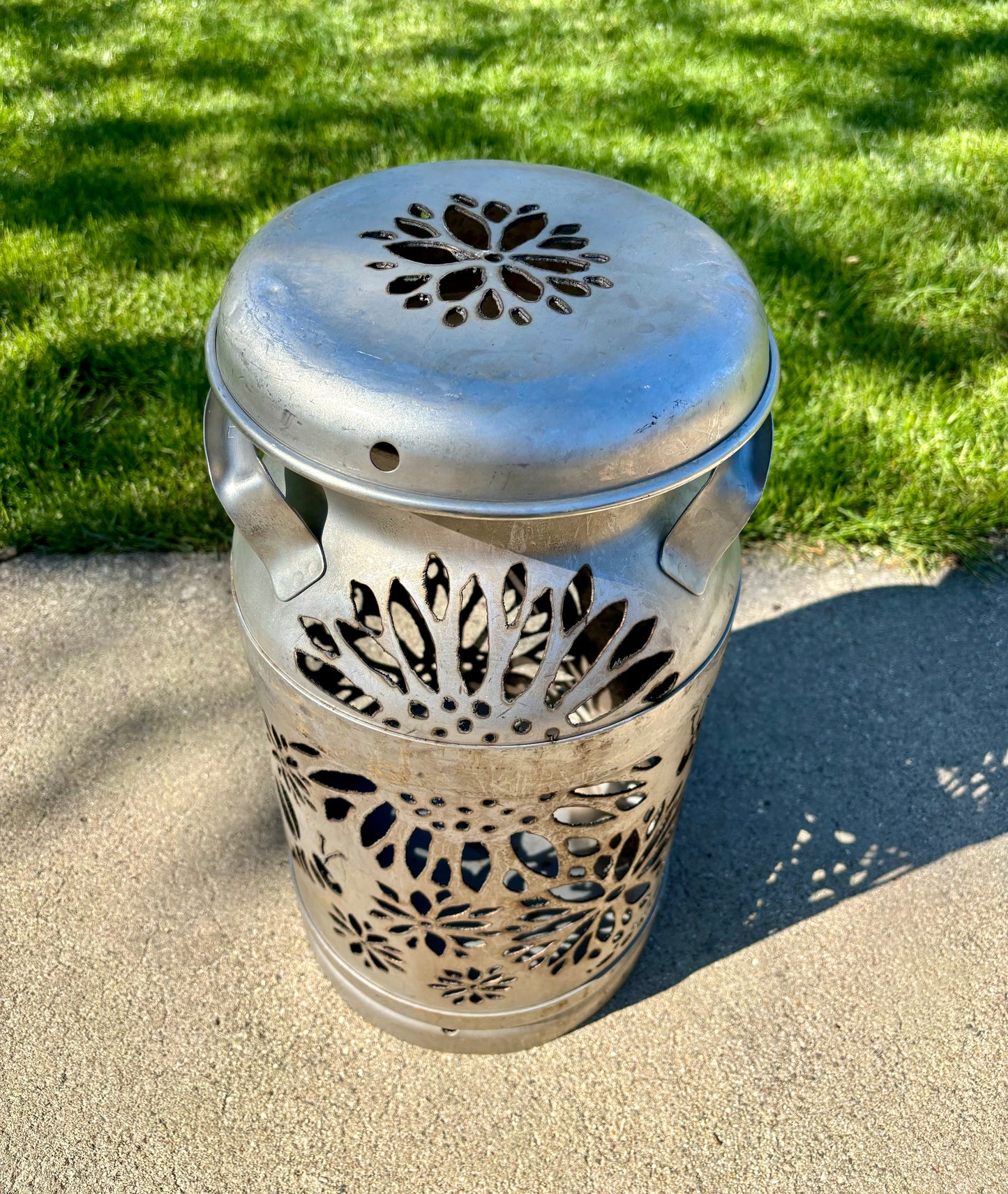 Buzzy Bee Milk Can