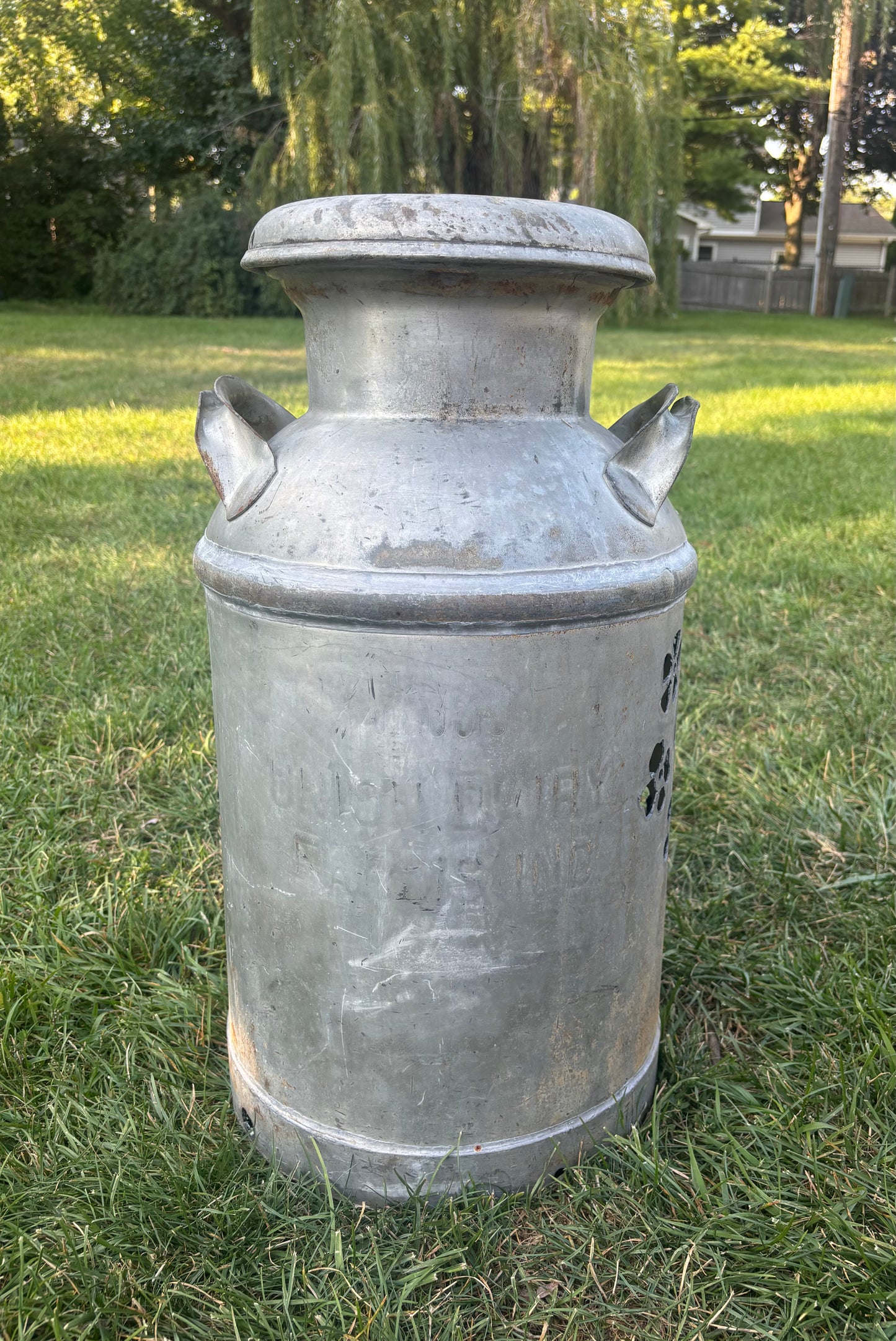 Vintage Milk Can - Bee Design
