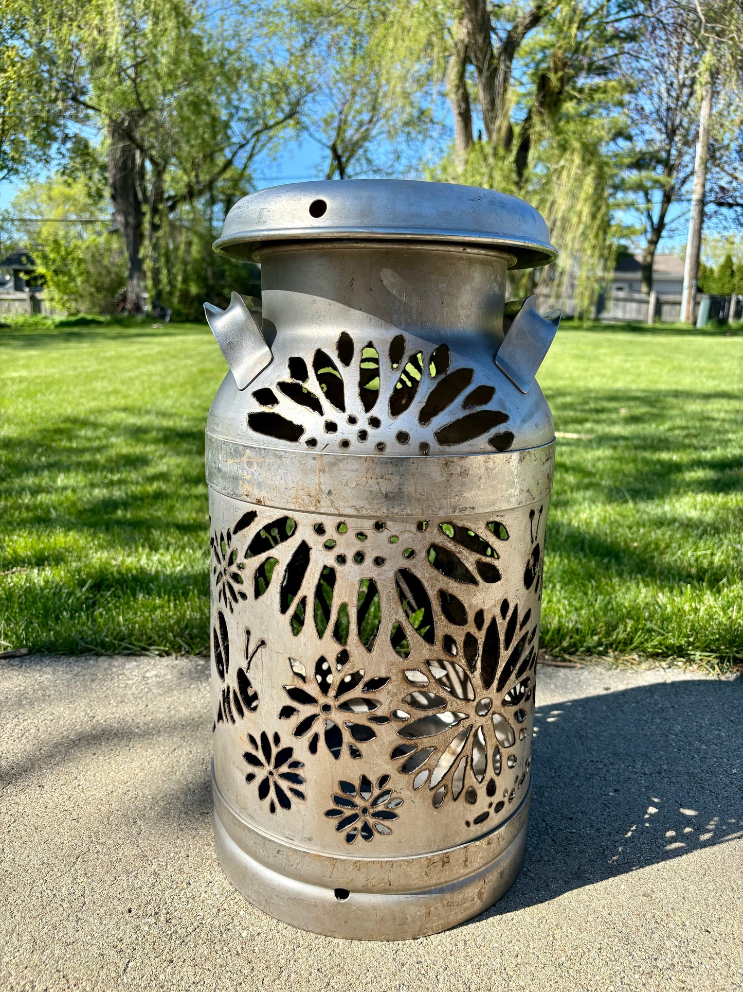 Buzzy Bee Milk Can