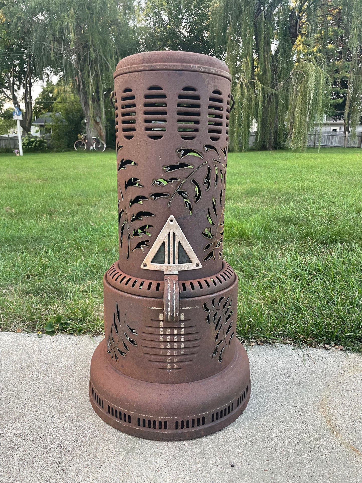 Vintage Kerosene Heater Luminary