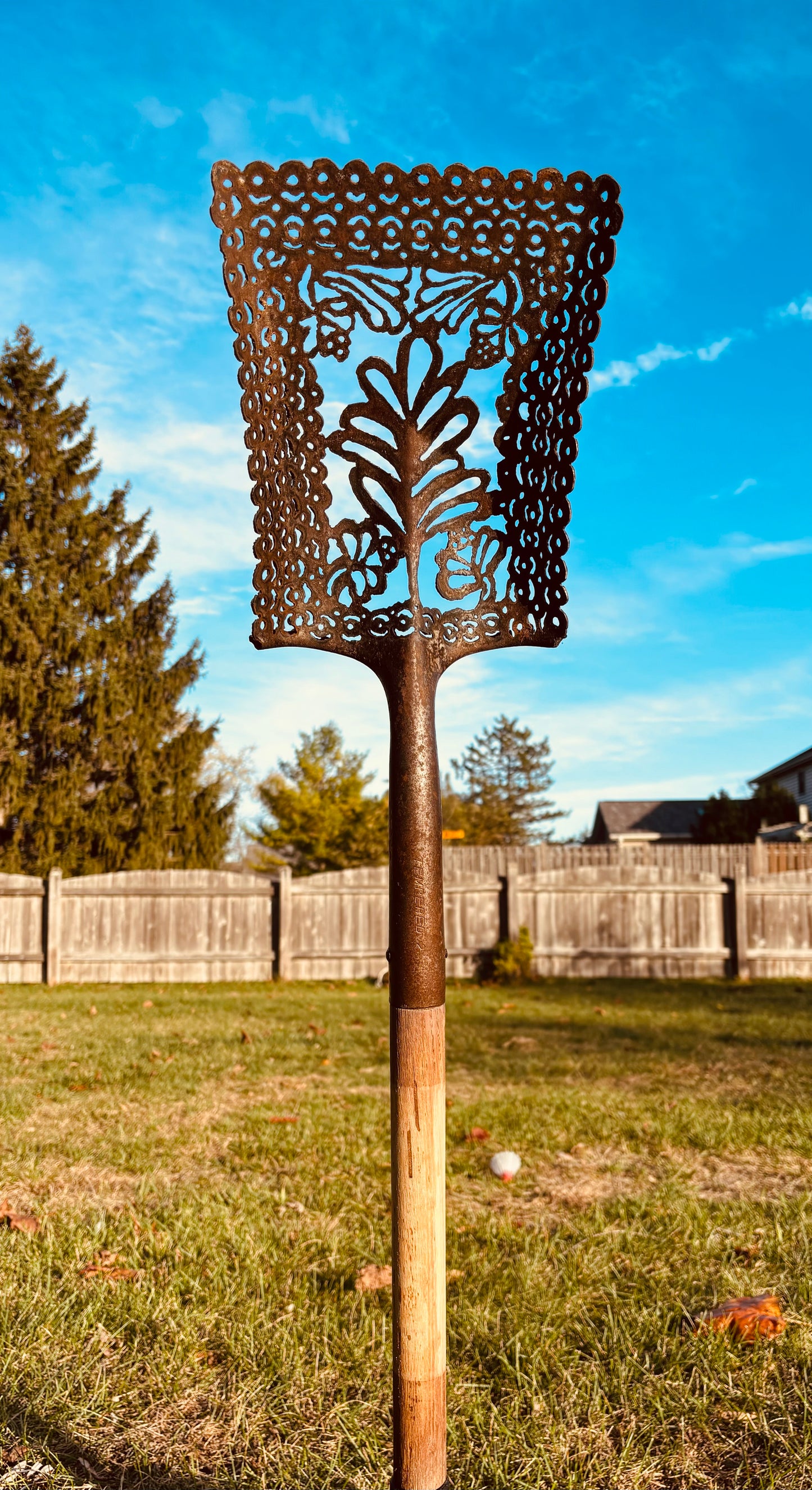 Handcrafted Shovel - Botanic Lace Silhouette