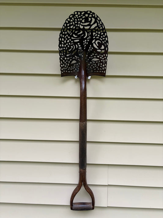 Four Flower Blossoms Shovel