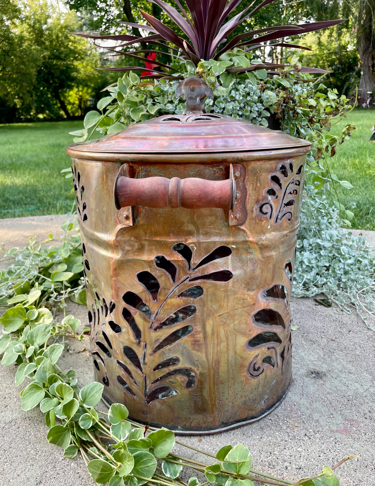 Antique Copper Boiler Luminary with Lid
